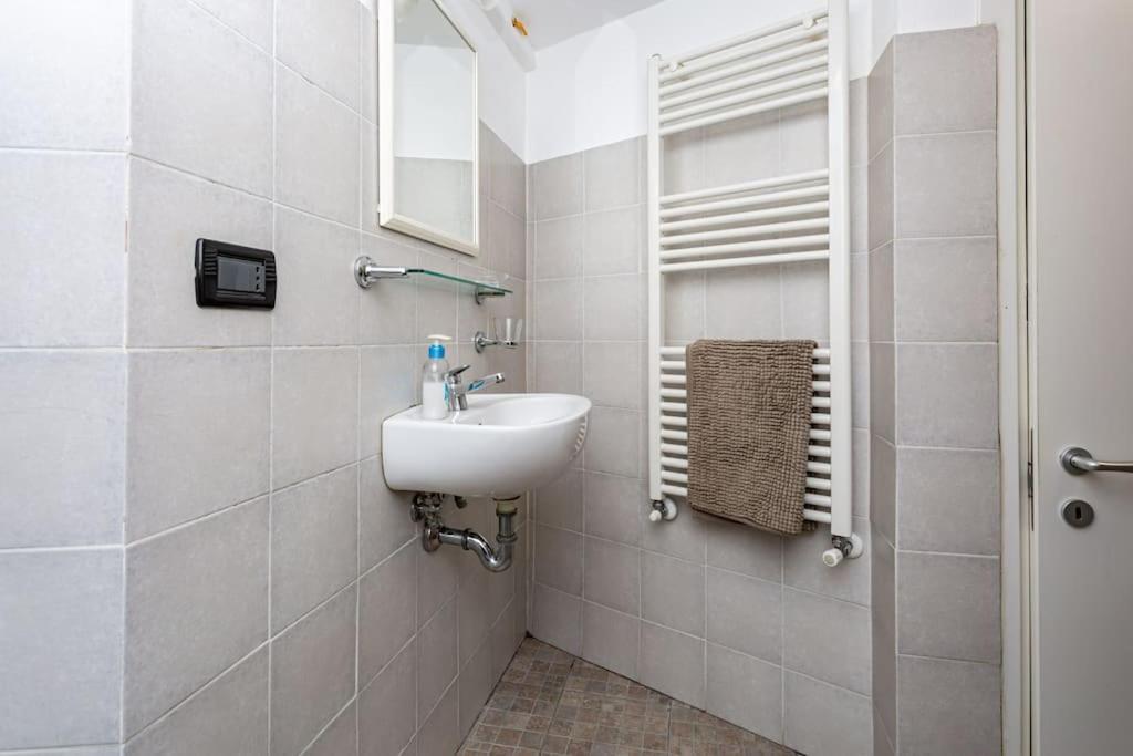 Apartment Adorno 2 - Affitti Brevi Italia Genoa Luaran gambar