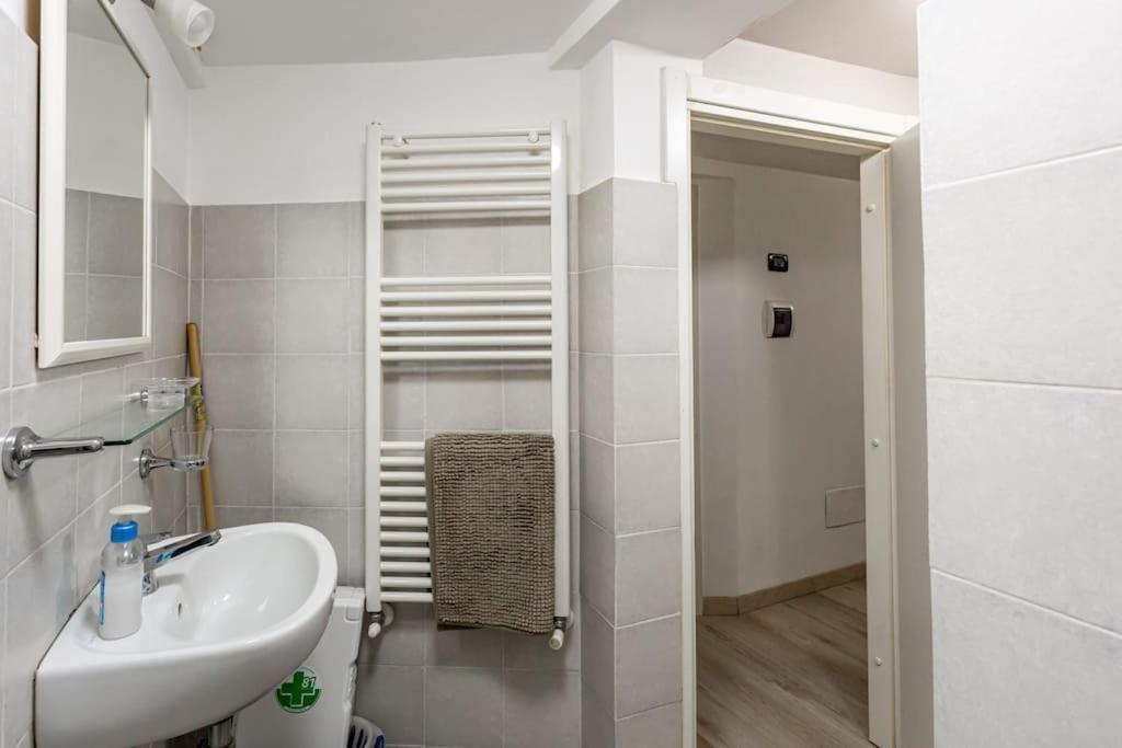 Apartment Adorno 2 - Affitti Brevi Italia Genoa Luaran gambar
